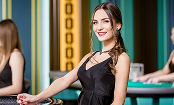 Hỗ trợ trực tuyến 24/7 qua chat